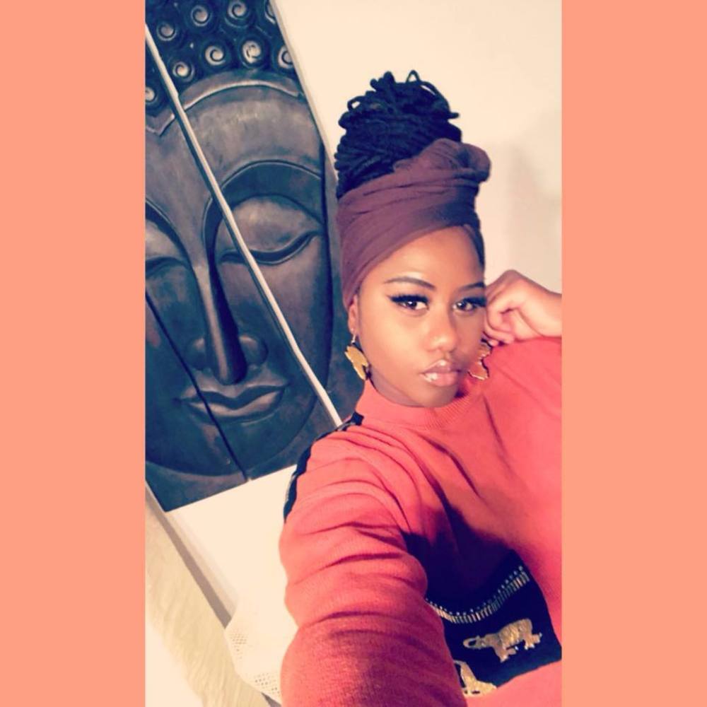Meet your Posher, Tori